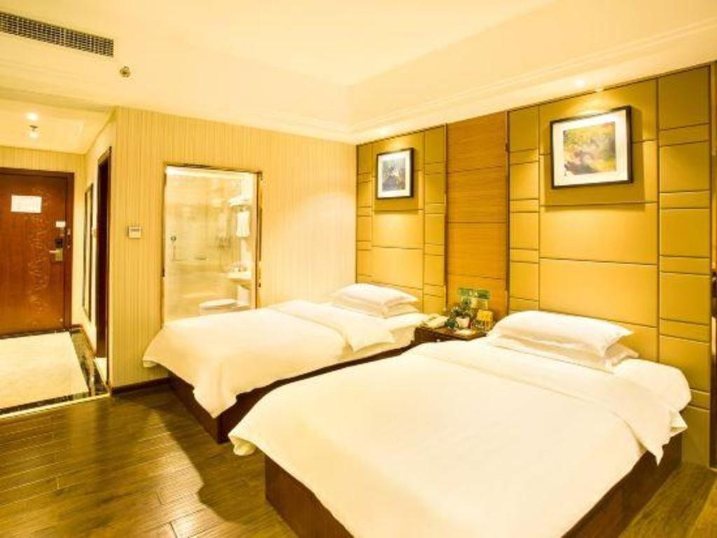 Greentree Inn Guangdong Jieyang Bus Terminal Station Ronghua Avenue Business Hotel Экстерьер фото