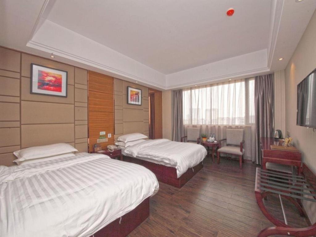 Greentree Inn Guangdong Jieyang Bus Terminal Station Ronghua Avenue Business Hotel Экстерьер фото