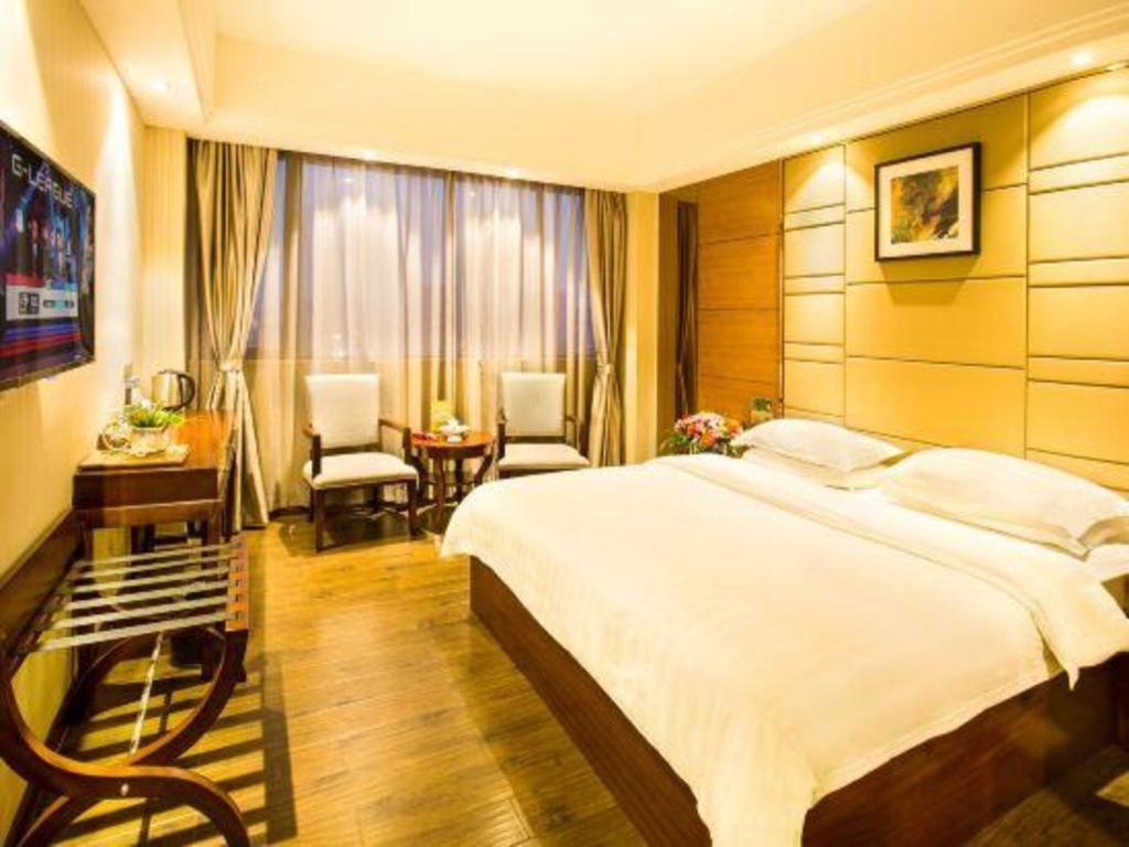 Greentree Inn Guangdong Jieyang Bus Terminal Station Ronghua Avenue Business Hotel Экстерьер фото