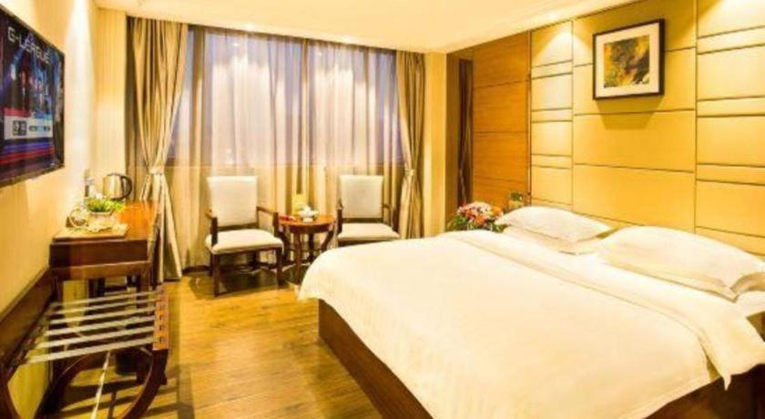 Greentree Inn Guangdong Jieyang Bus Terminal Station Ronghua Avenue Business Hotel Экстерьер фото
